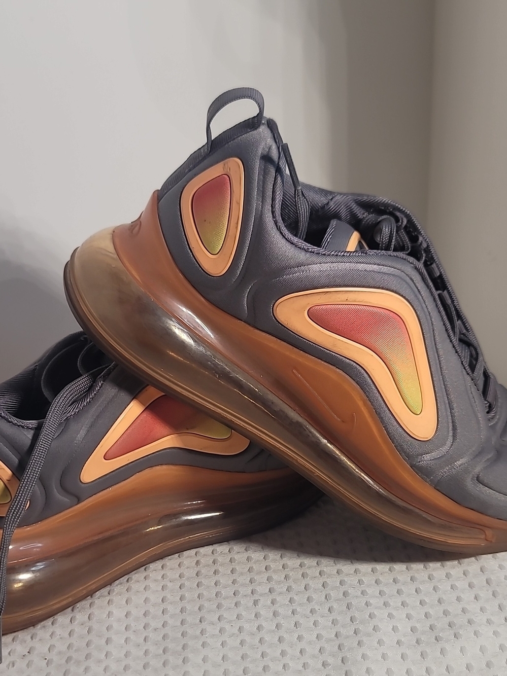 Nike Men's Gray and Orange Gradient Air-Style Sneakers